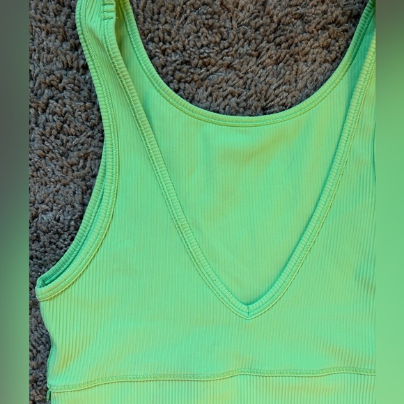 Lululemon Power Pivot Ribbed Tank Top Scream Green Size 4 - Picture 5 of 6